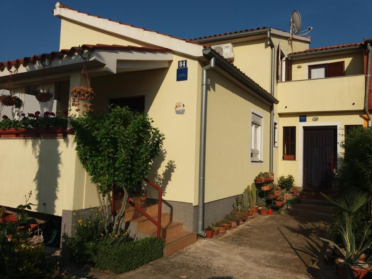 Apartman Luka Fažana Exterior foto